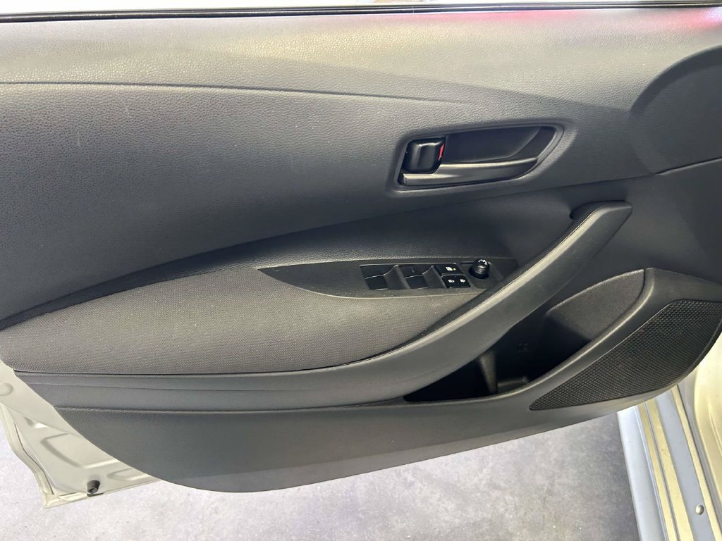 Certified 2025 Toyota Corolla LE FWD image 16