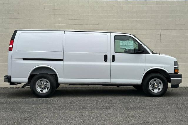 New 2026 Chevrolet Express 2500 w/ Driver Convenience Package RWD image 3