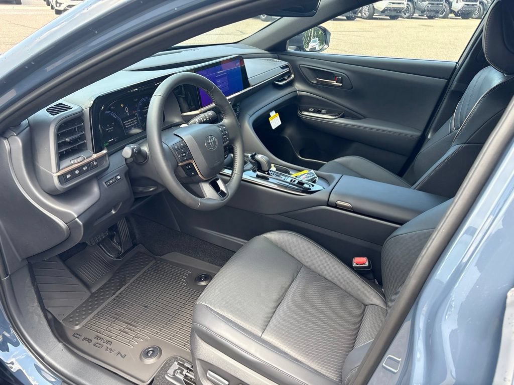 Certified 2026 Toyota Crown Signia AWD/4WD image 13