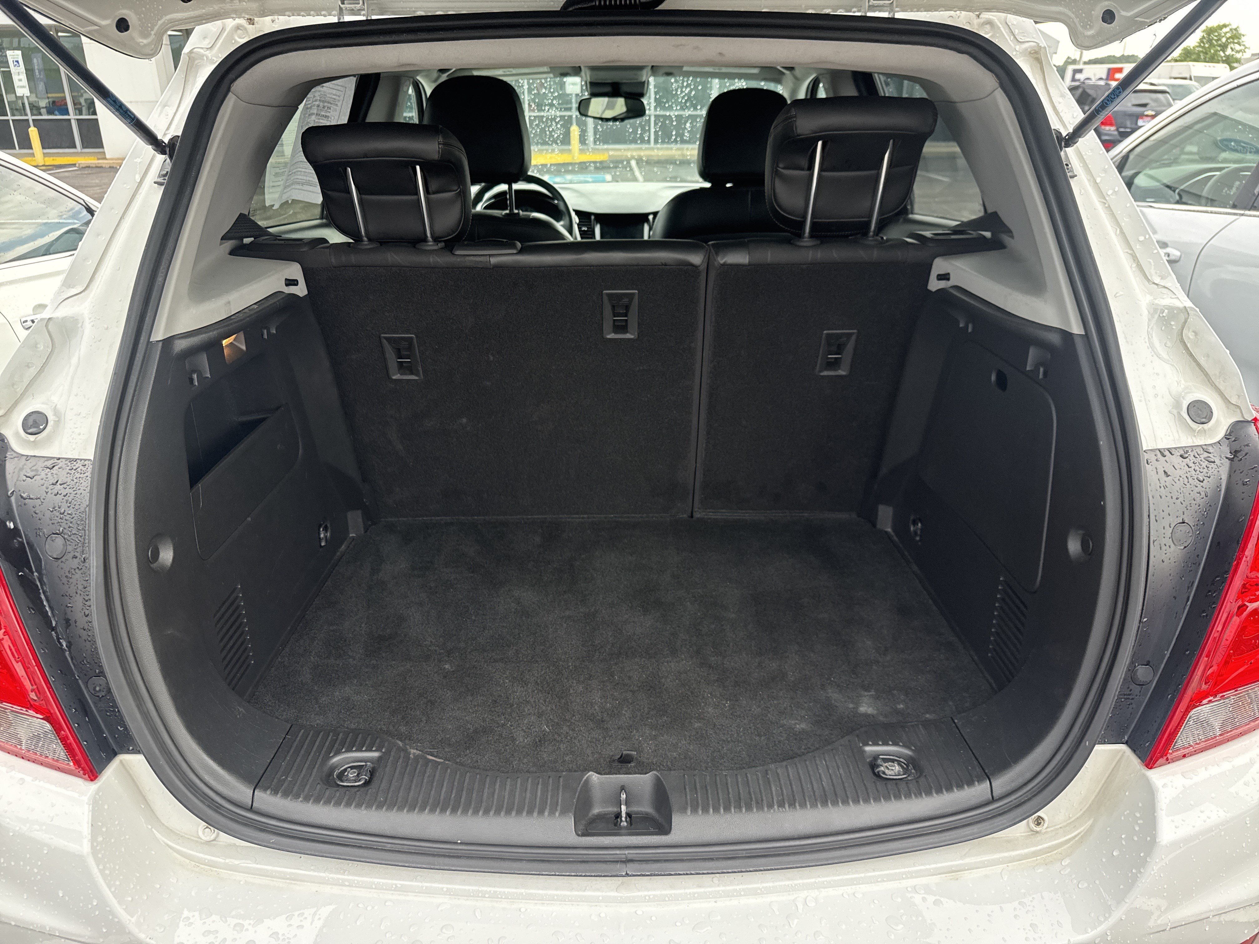 Used 2022 Chevrolet Trax LT FWD image 20