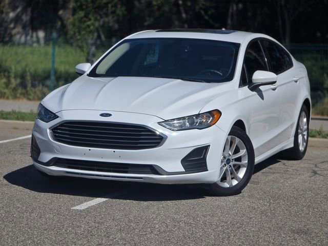Used 2020 Ford Fusion SE image 25