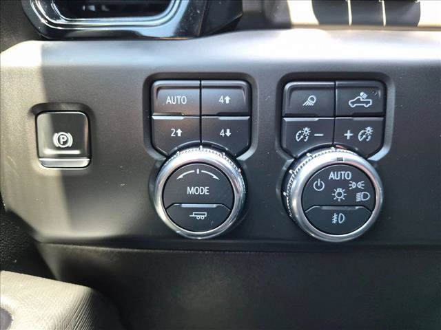 Used 2025 GMC Sierra 1500 AT4X AWD/4WD image 16