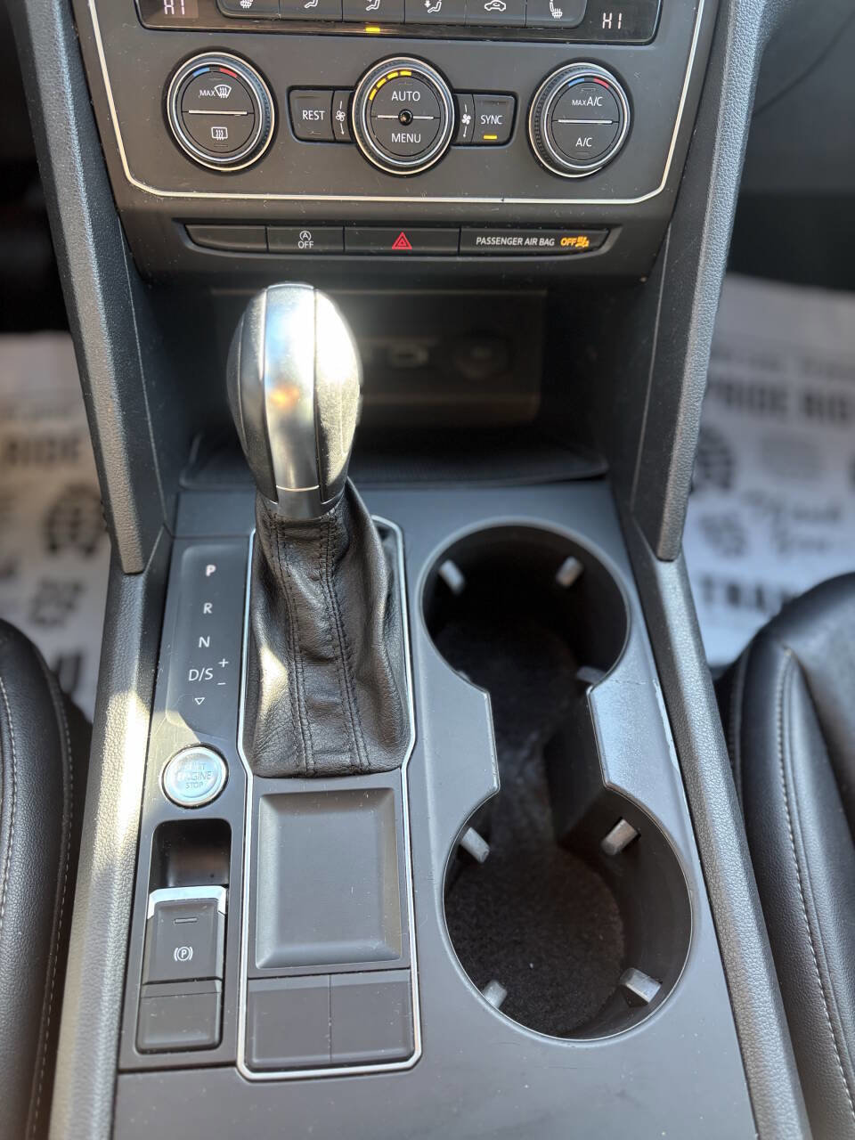 Used 2018 Volkswagen Atlas SE image 14