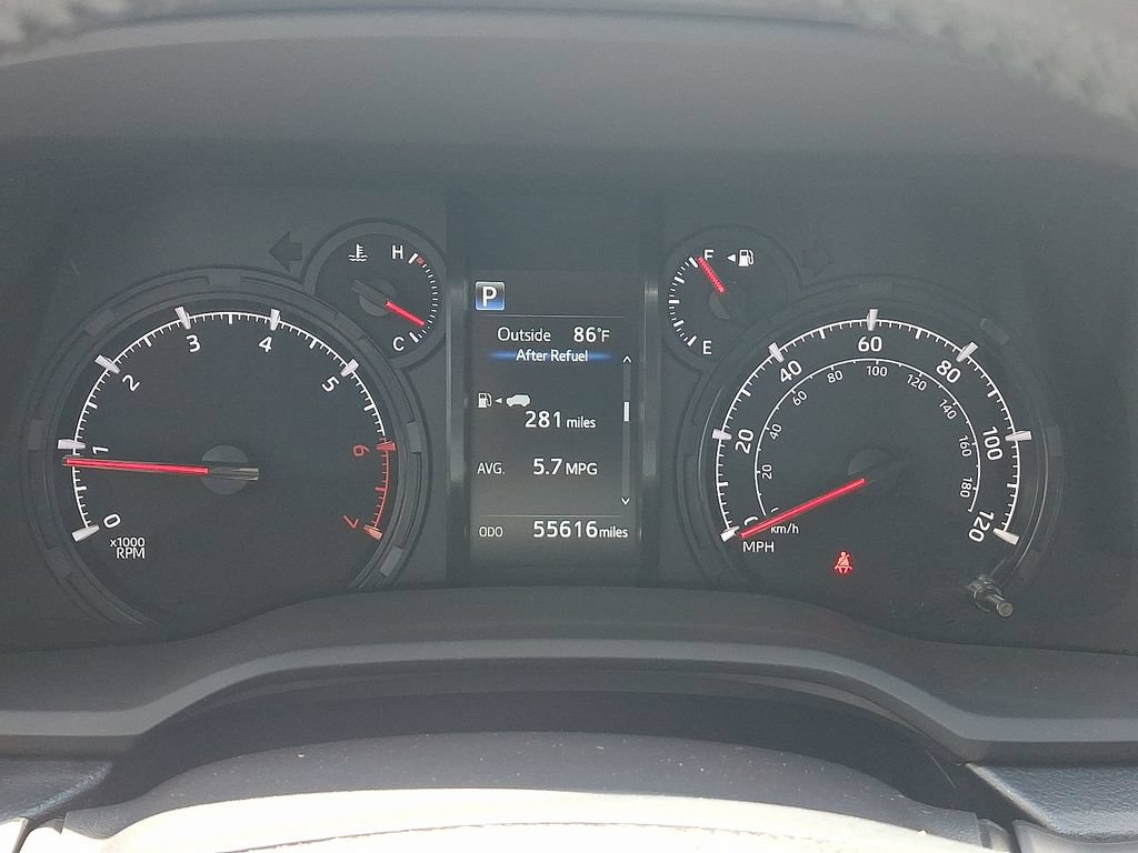 Certified 2021 Toyota 4Runner SR5 Premium w/ Moonroof Package AWD/4WD image 21