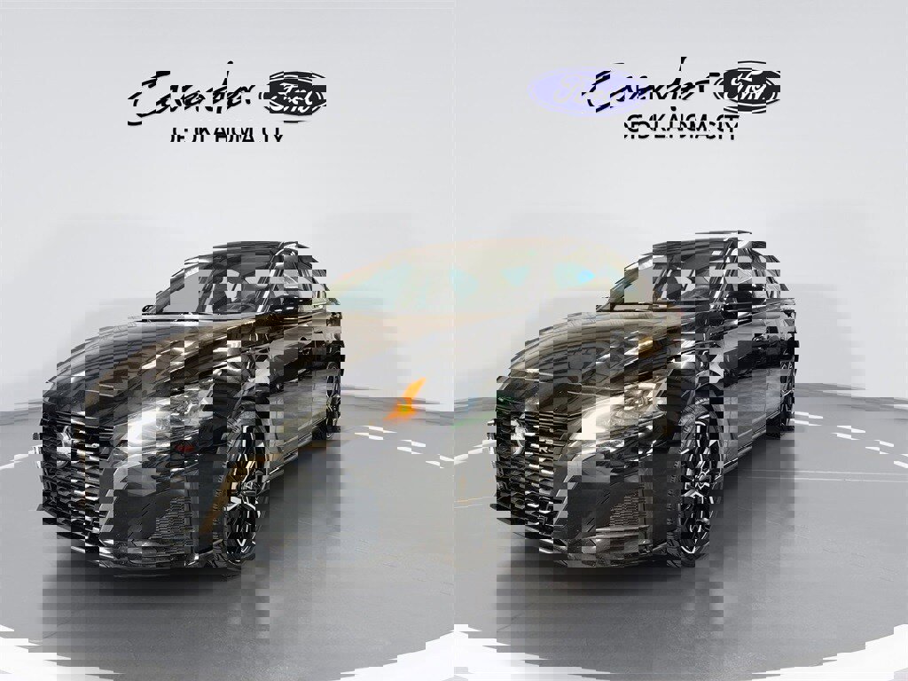 Used 2024 Nissan Altima 2.5 SR image 4