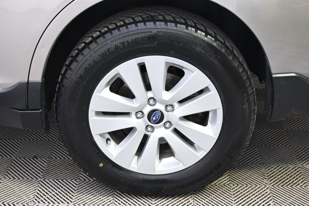 Used 2018 Subaru Outback 2.5i Premium image 20