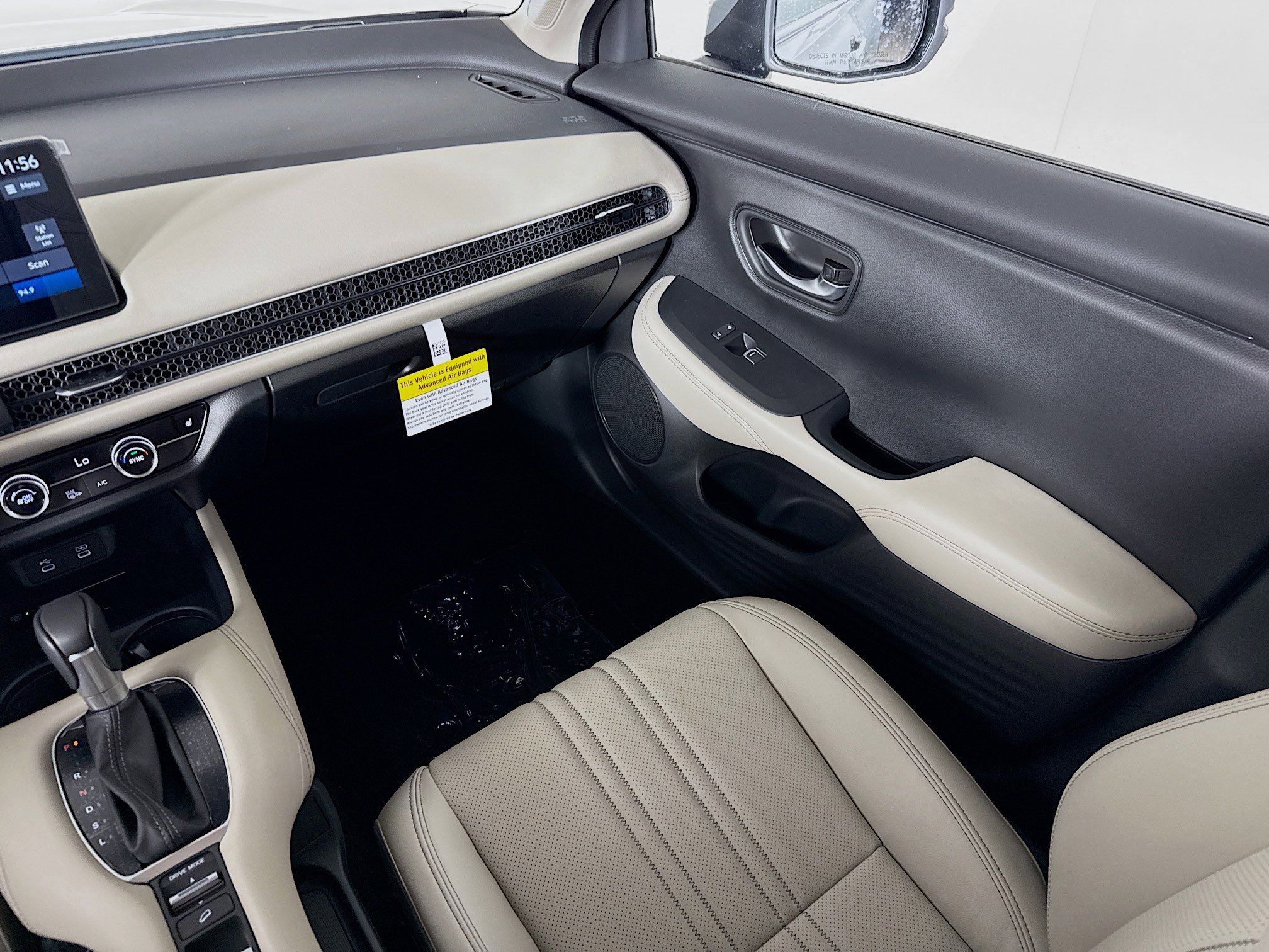 New 2026 Honda HR-V EX-L image 28