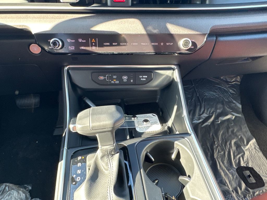 New 2026 Kia Carnival EX FWD image 15