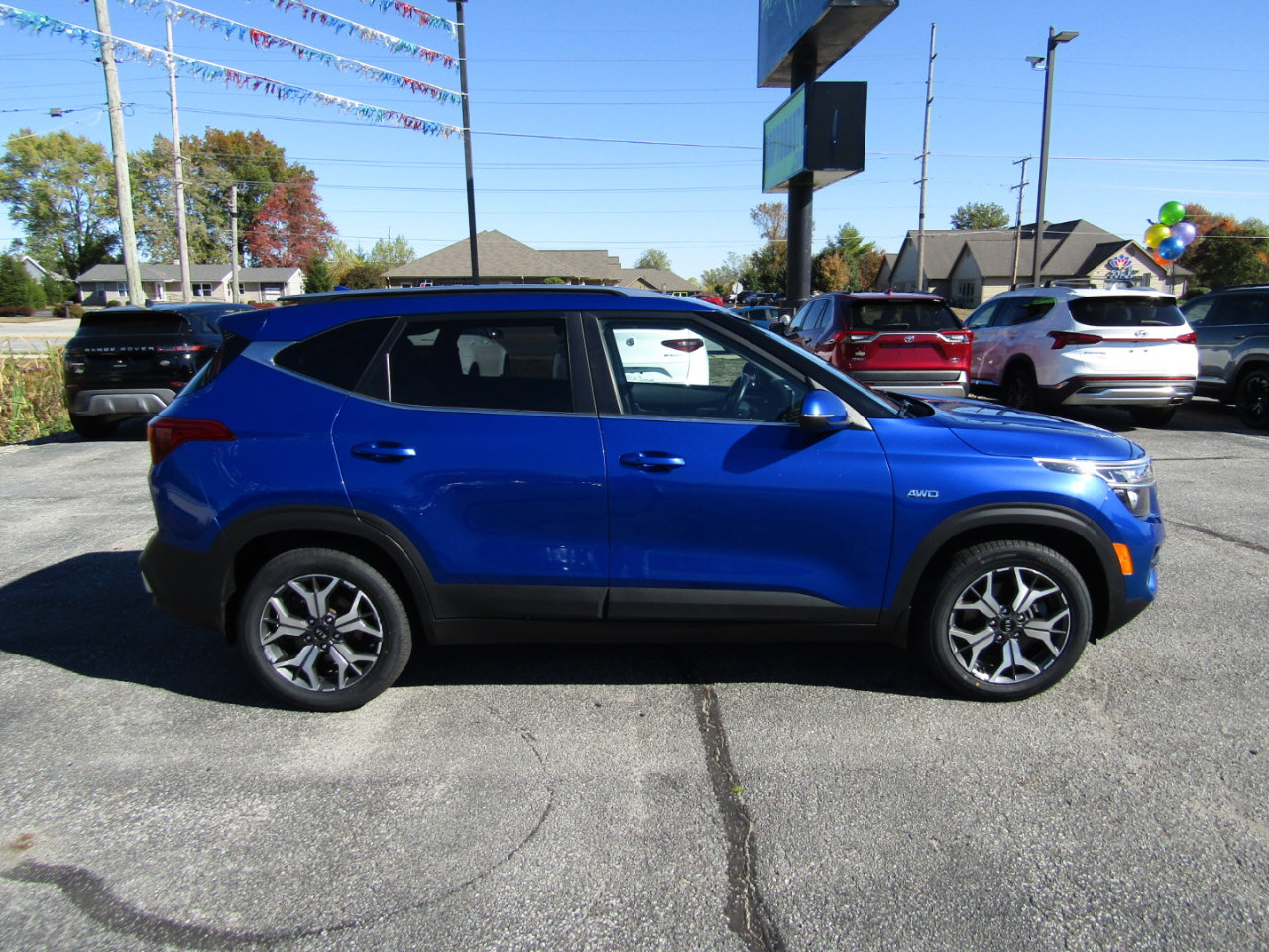 Used 2021 Kia Seltos EX image 8