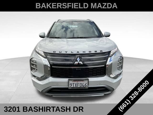 Used 2025 Mitsubishi Outlander SEL FWD image 3