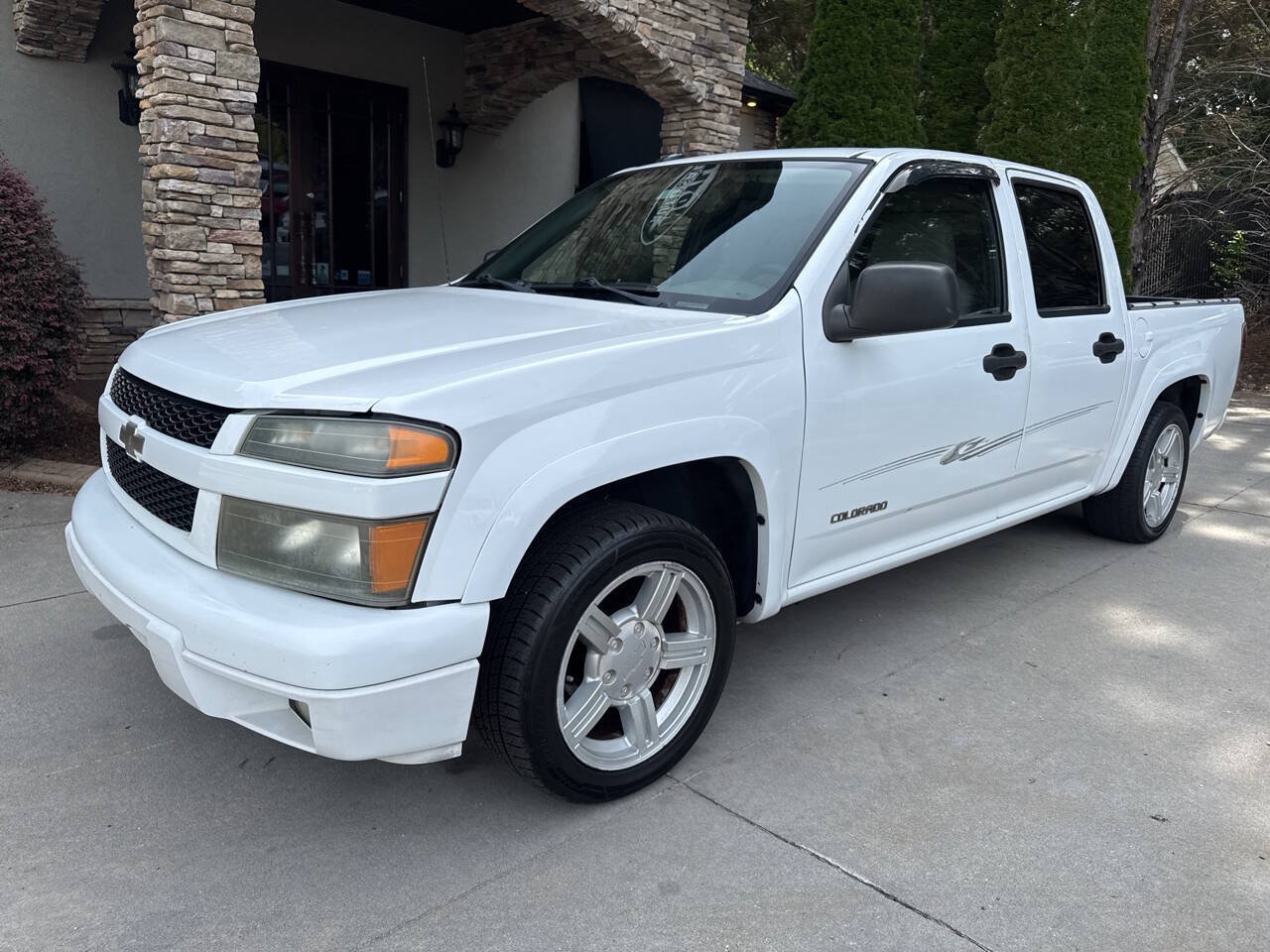 Used 2005 Chevrolet Colorado LS w/ Safe And Sound Package RWD image 2