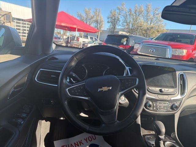 Used 2022 Chevrolet Equinox Premier AWD/4WD image 13