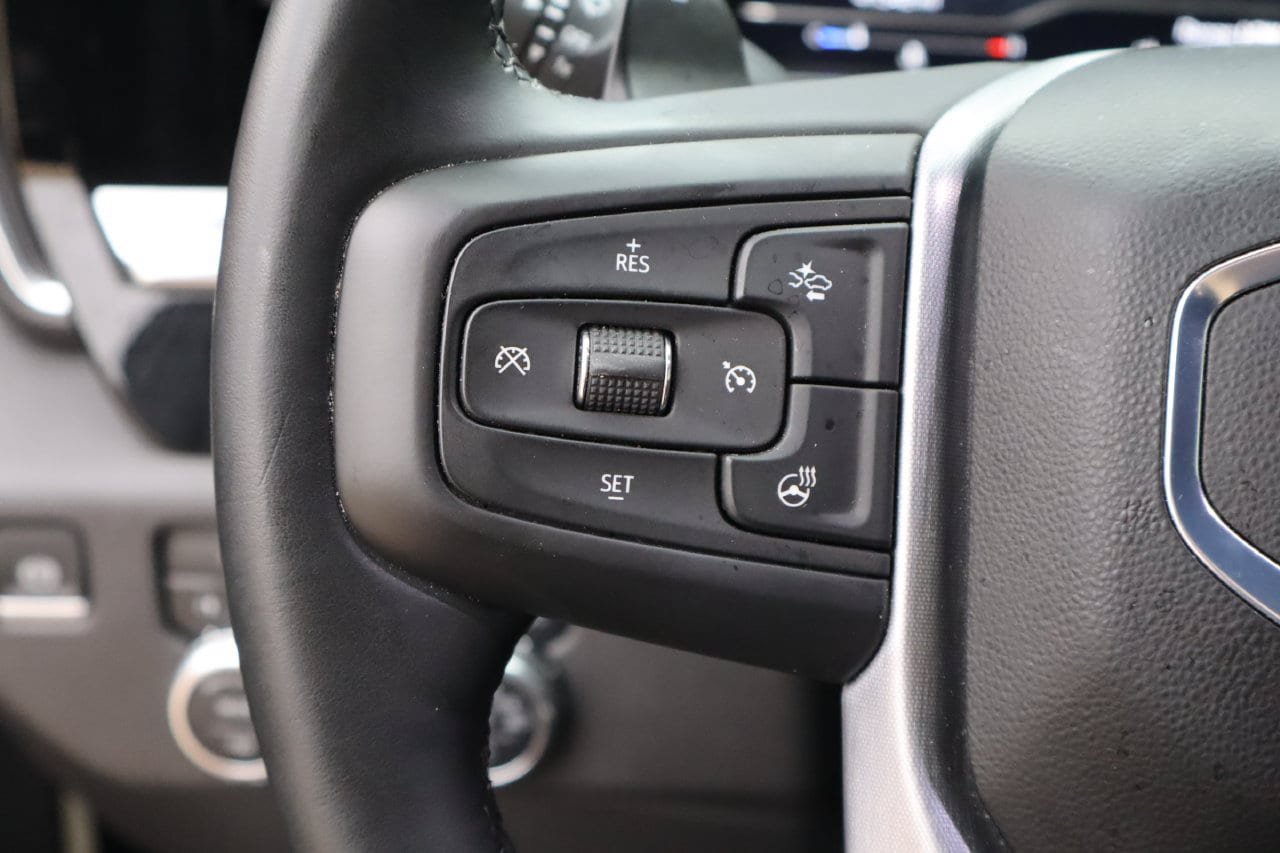 Used 2024 GMC Sierra 1500 SLT AWD/4WD image 12