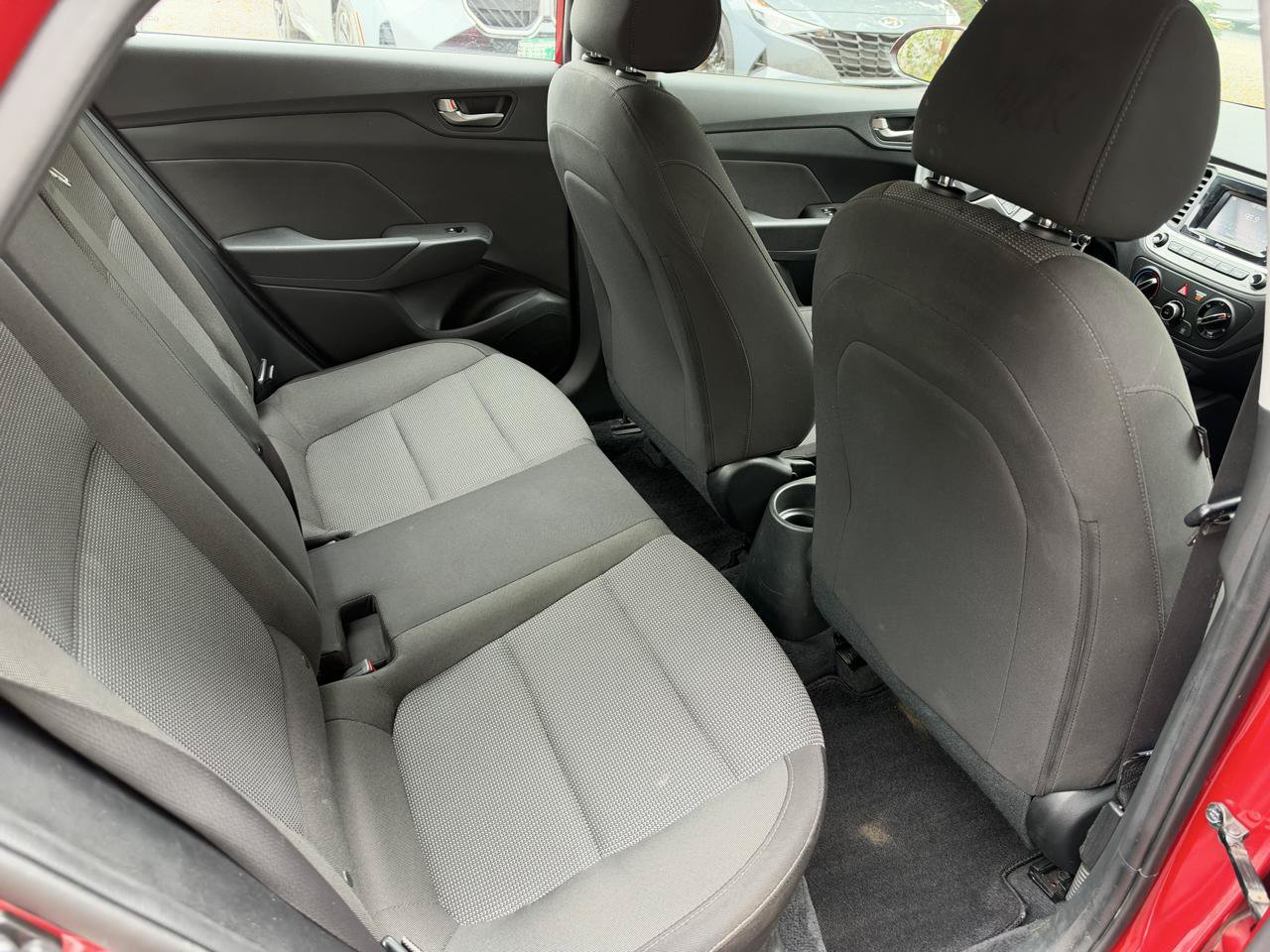 Used 2020 Hyundai Accent SE FWD image 12