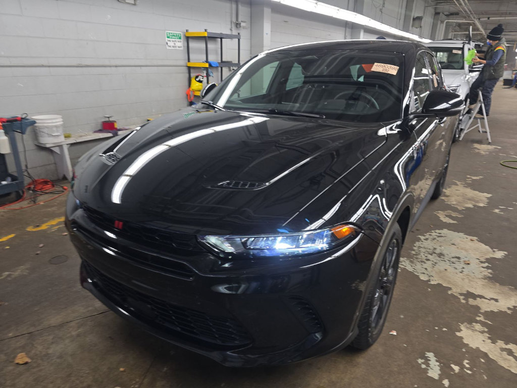 Used 2023 Dodge Hornet GT w/ GT Blacktop Package image 1