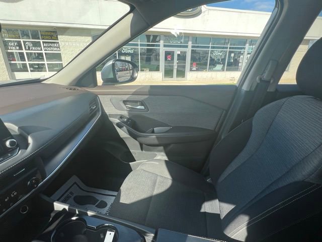Used 2023 Nissan Rogue SV AWD/4WD image 20