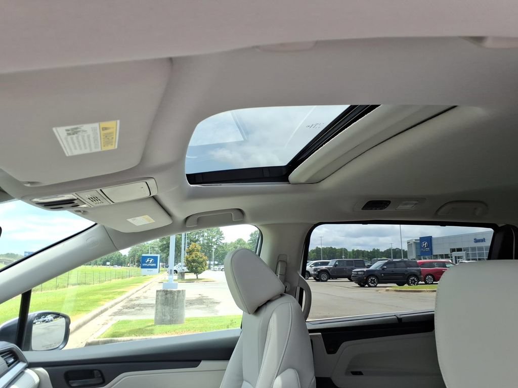 New 2026 Honda Odyssey EX-L image 13