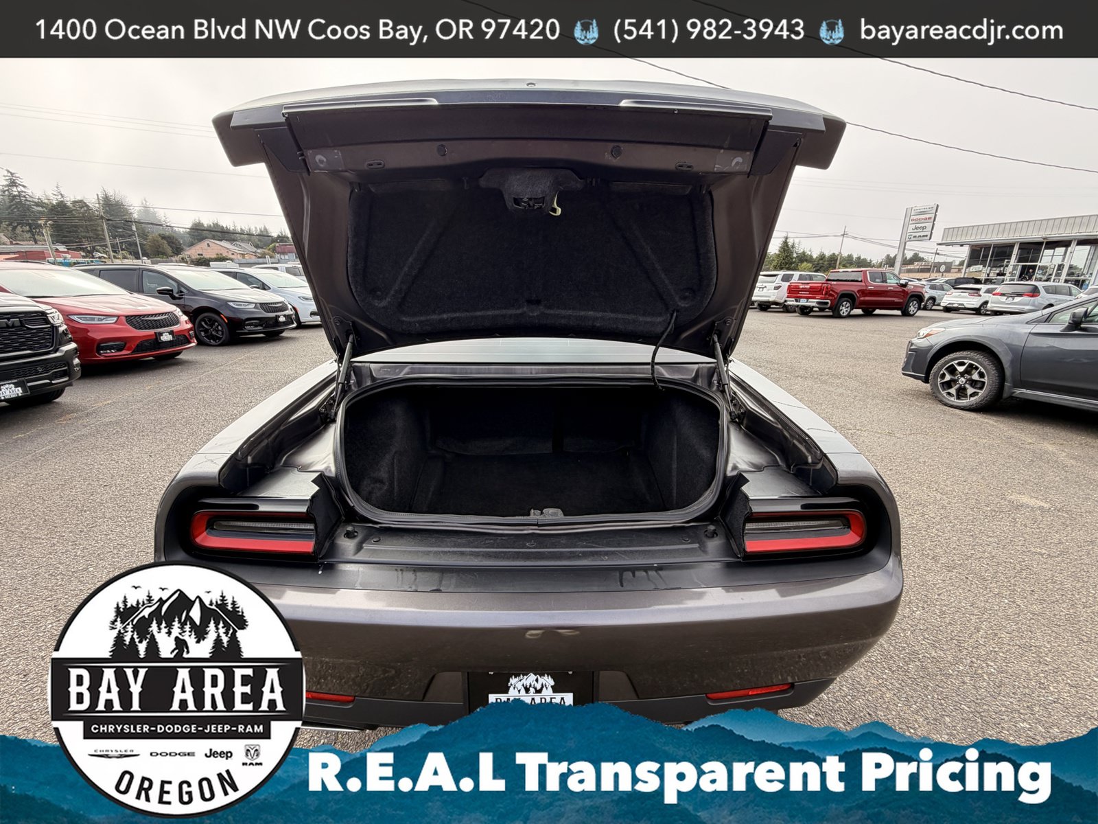 Used 2021 Dodge Challenger SXT RWD image 25