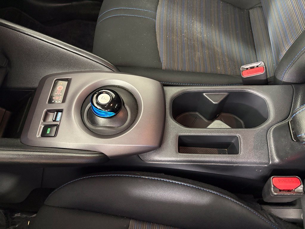 Used 2025 Nissan Leaf S FWD image 29