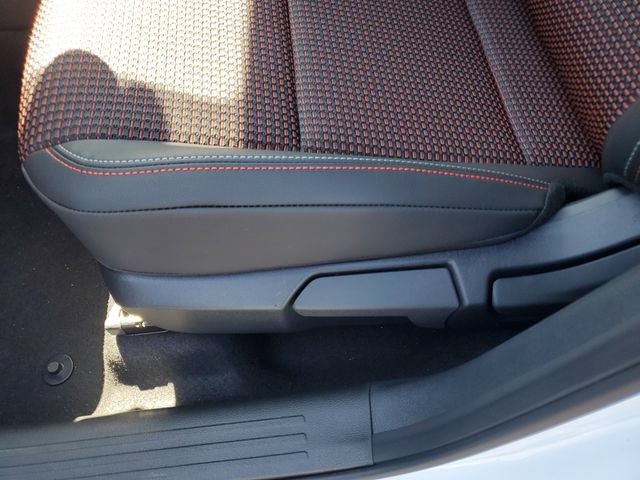 New 2026 Nissan Kicks SR w/ SR Premium Package AWD/4WD image 19