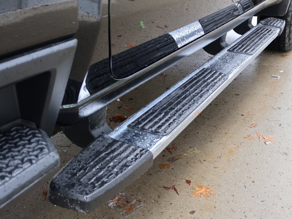 New 2025 GMC Sierra 2500 SLT w/ SLT Premium Package image 44