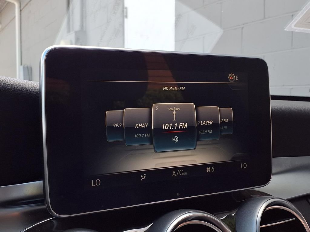 Used 2015 Mercedes-Benz C 300 Sedan image 7