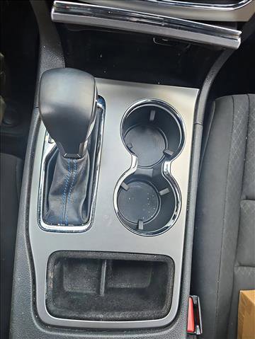 Used 2018 Jeep Grand Cherokee Laredo image 18