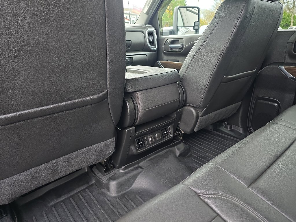 Certified 2022 Chevrolet Silverado 3500 LT w/ Convenience Package image 17