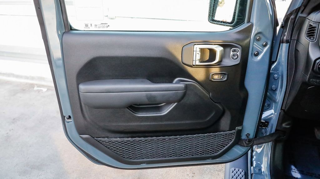 New 2026 Jeep Gladiator Sport image 22