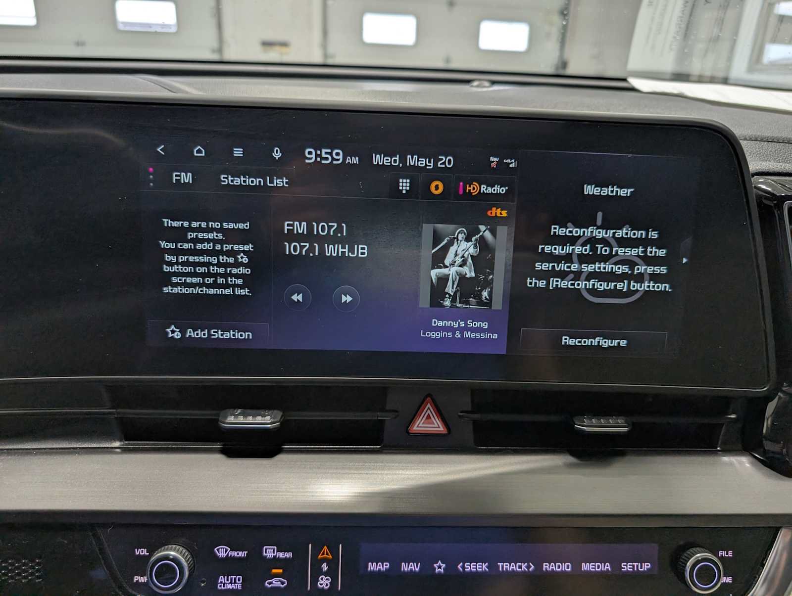 Used 2023 Kia Sportage EX FWD image 23