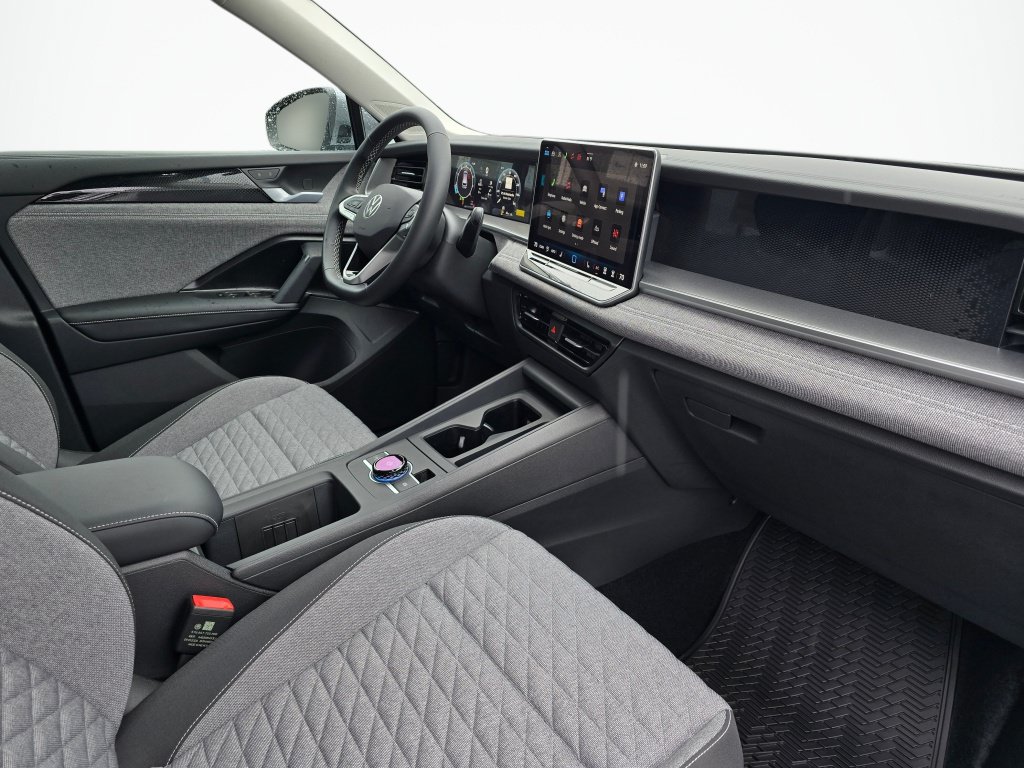 New 2026 Volkswagen Tiguan S AWD/4WD image 43