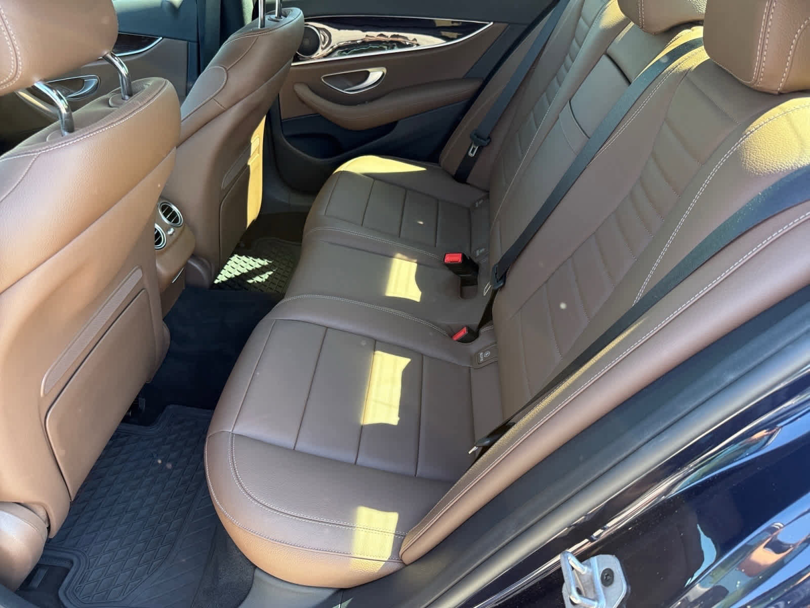 Certified 2023 Mercedes-Benz E 350 4MATIC Sedan image 11
