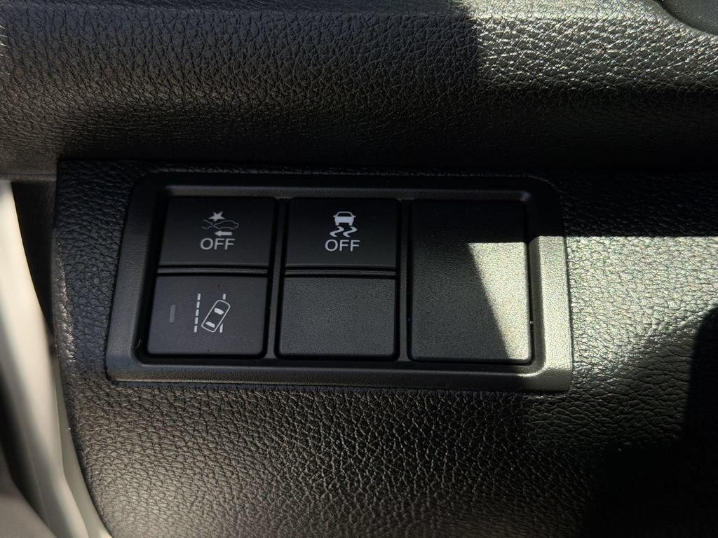 Used 2019 Honda Civic LX image 21