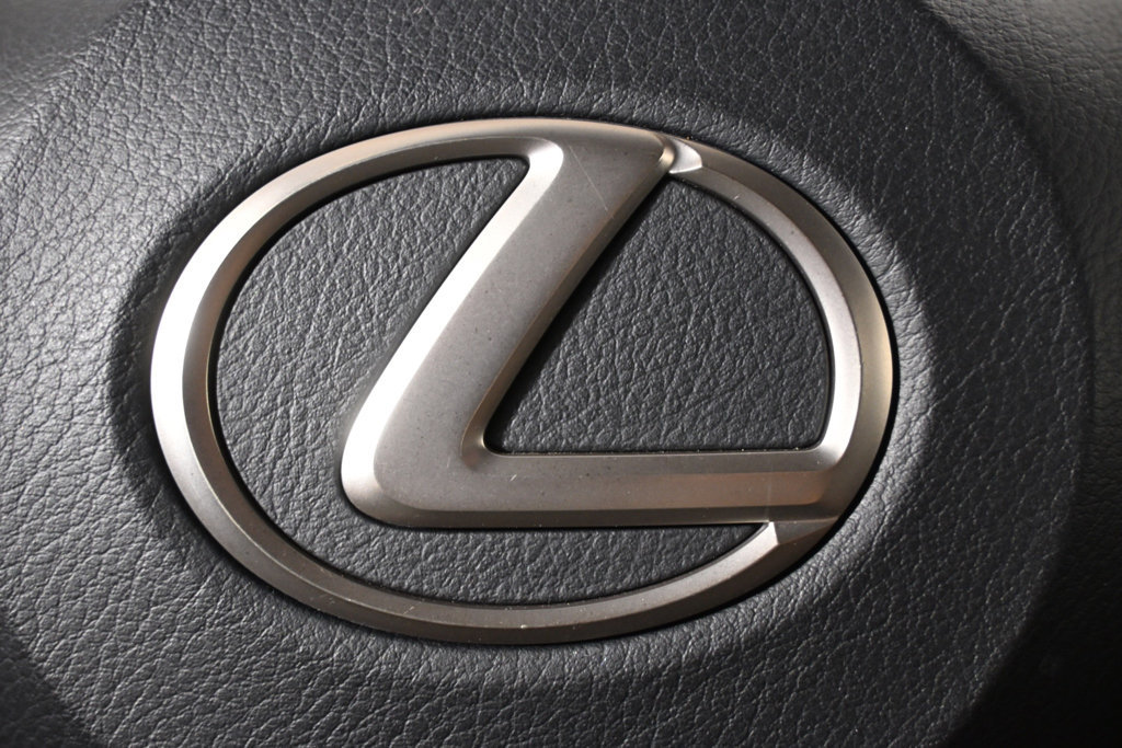 Used 2016 Lexus RX 450h AWD w/ Cold Weather Package image 40