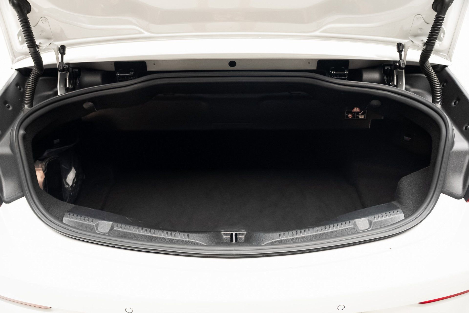 Used 2019 Mercedes-Benz E 450 4MATIC Cabriolet image 76