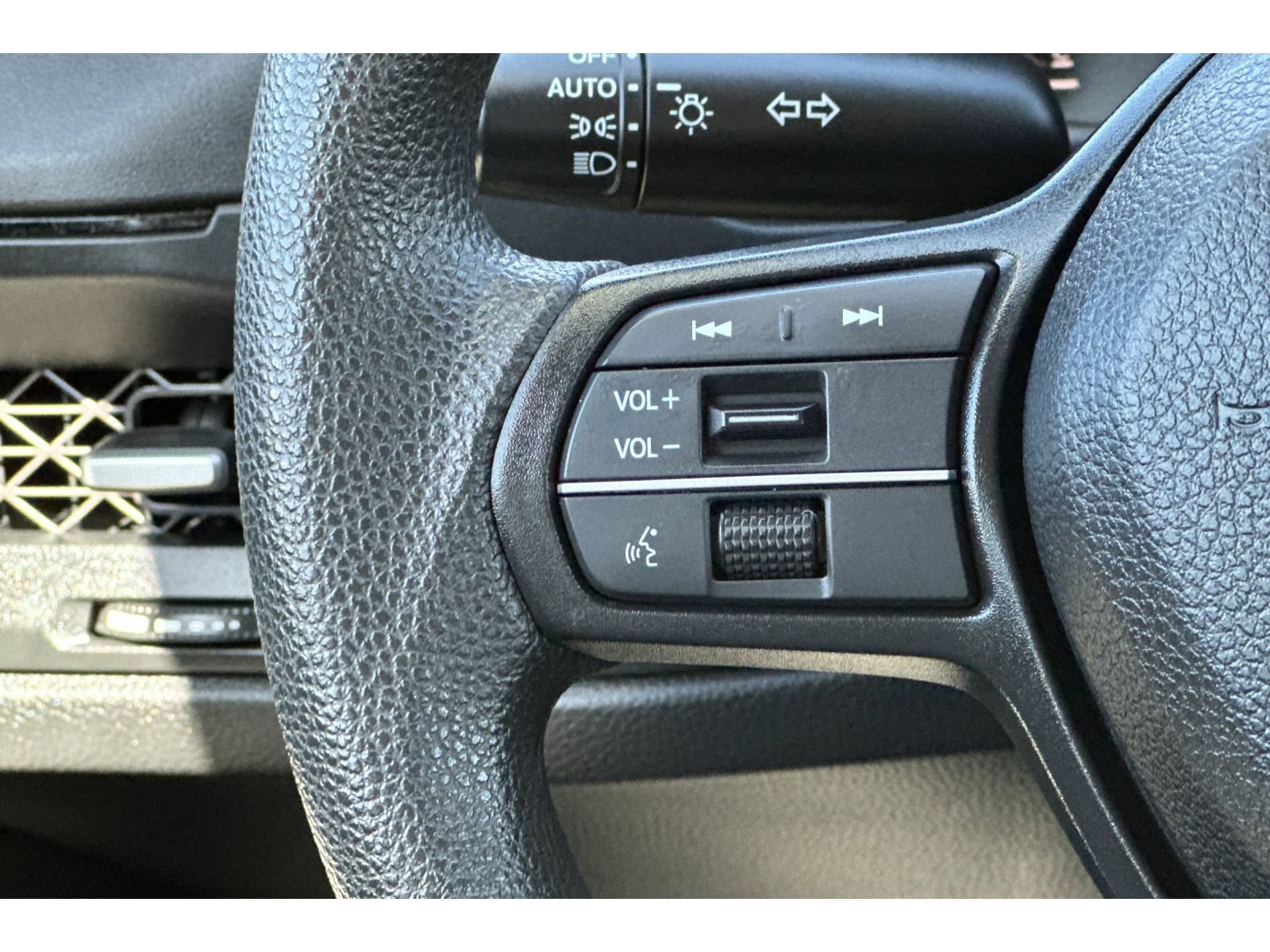 Used 2024 Honda Accord EX image 36