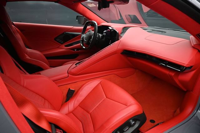 Used 2025 Chevrolet Corvette Z06 w/ Stealth Interior Trim Package RWD image 18