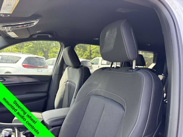 New 2026 Jeep Grand Cherokee L Laredo AWD/4WD image 14