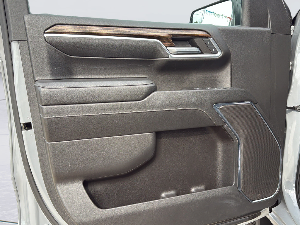 Used 2024 GMC Sierra 1500 Elevation AWD/4WD image 19