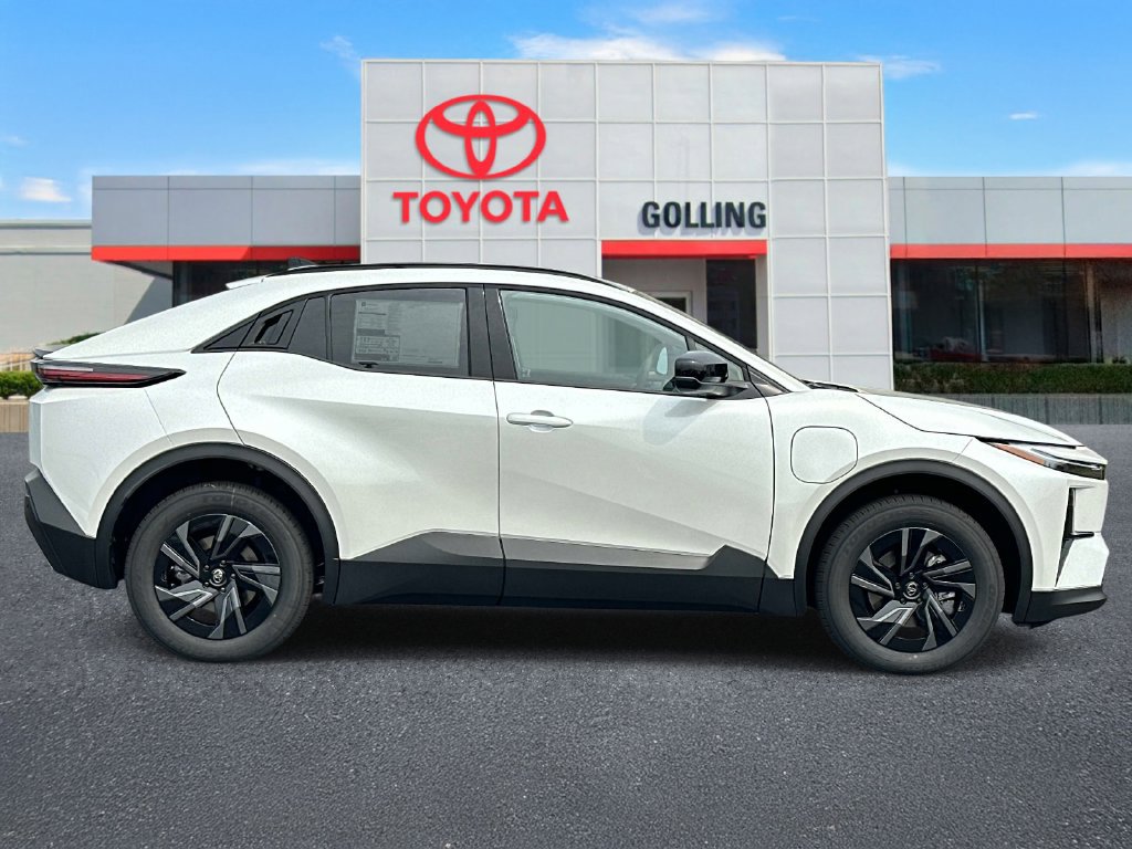 New 2026 Toyota C-HR AWD/4WD image 2