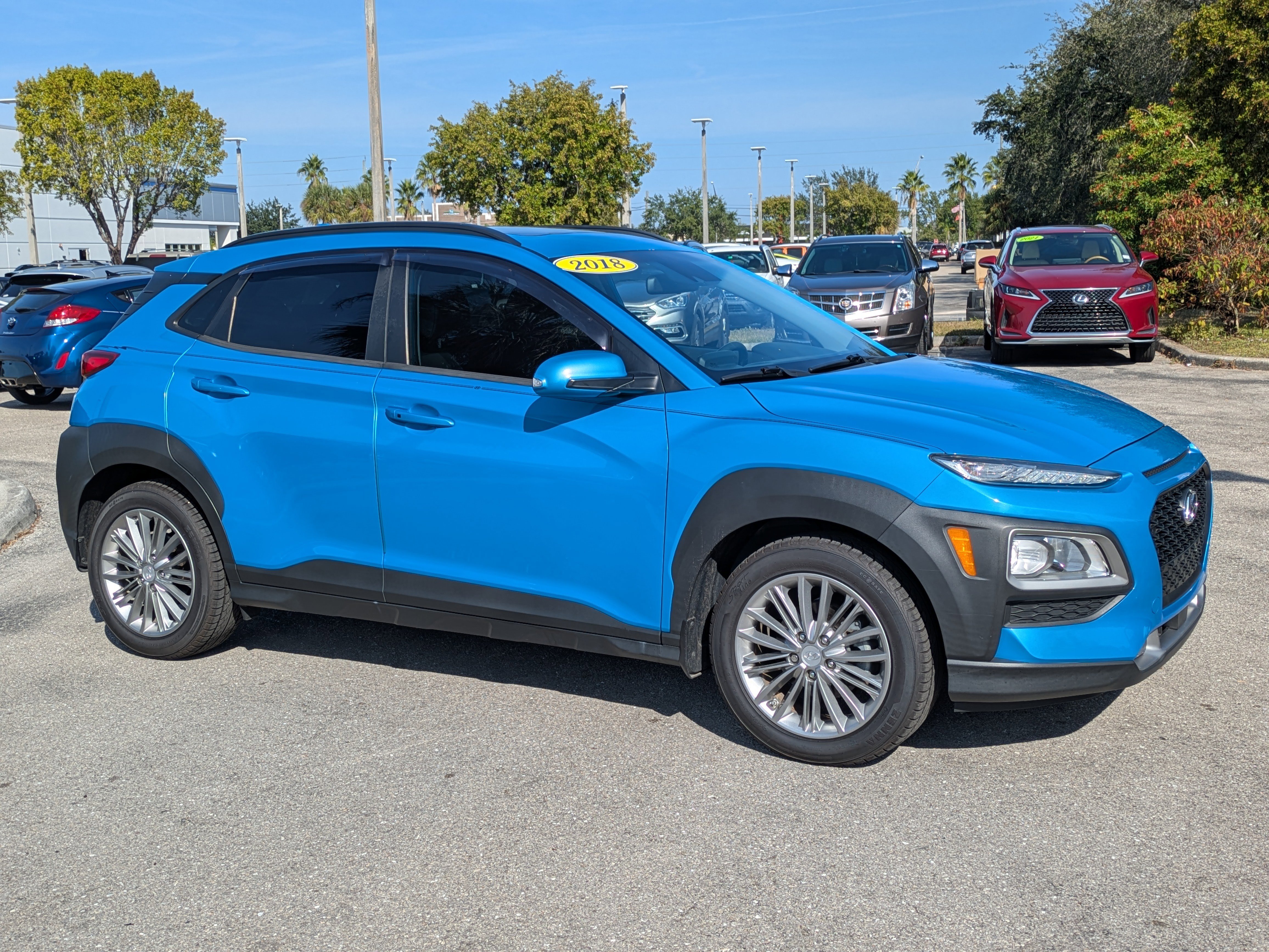 Used 2018 Hyundai Kona SEL w/ SEL Tech Package 02