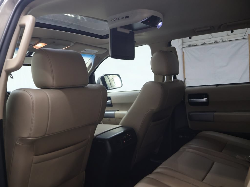 Used 2017 Toyota Sequoia Limited w/ Safety & Convenience Package RWD image 17
