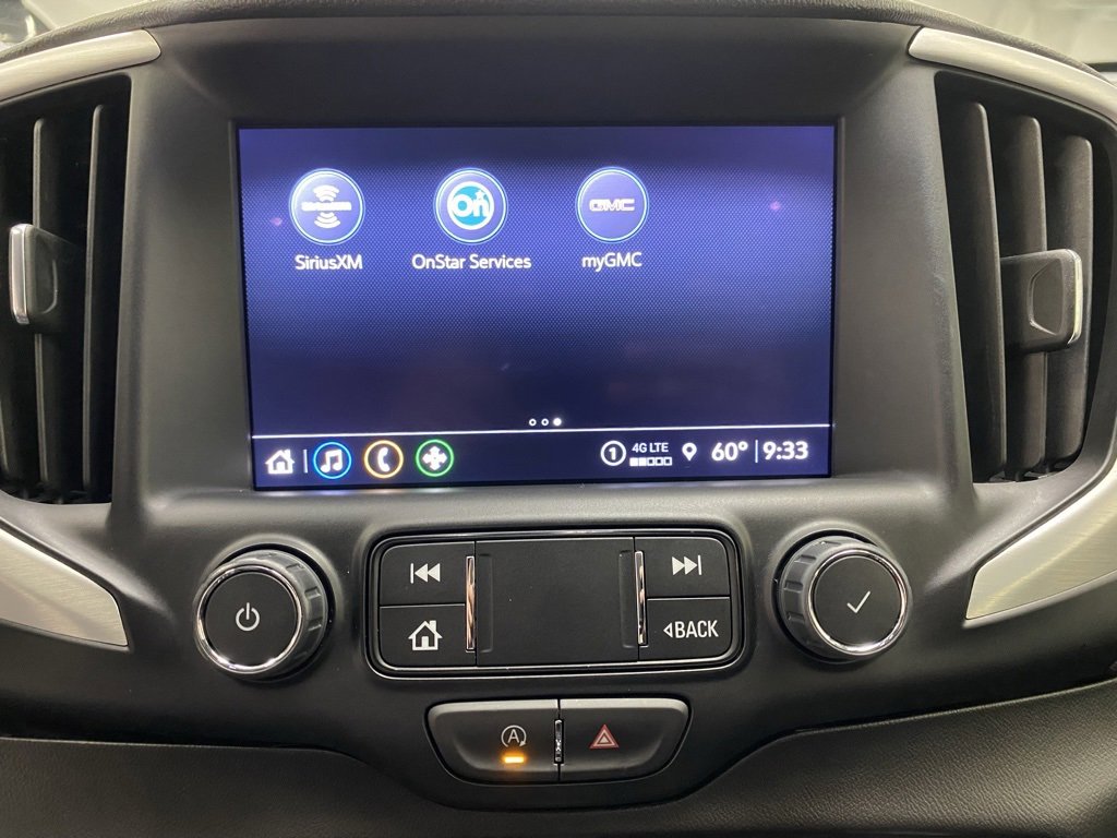 Used 2024 GMC Terrain SLT image 39