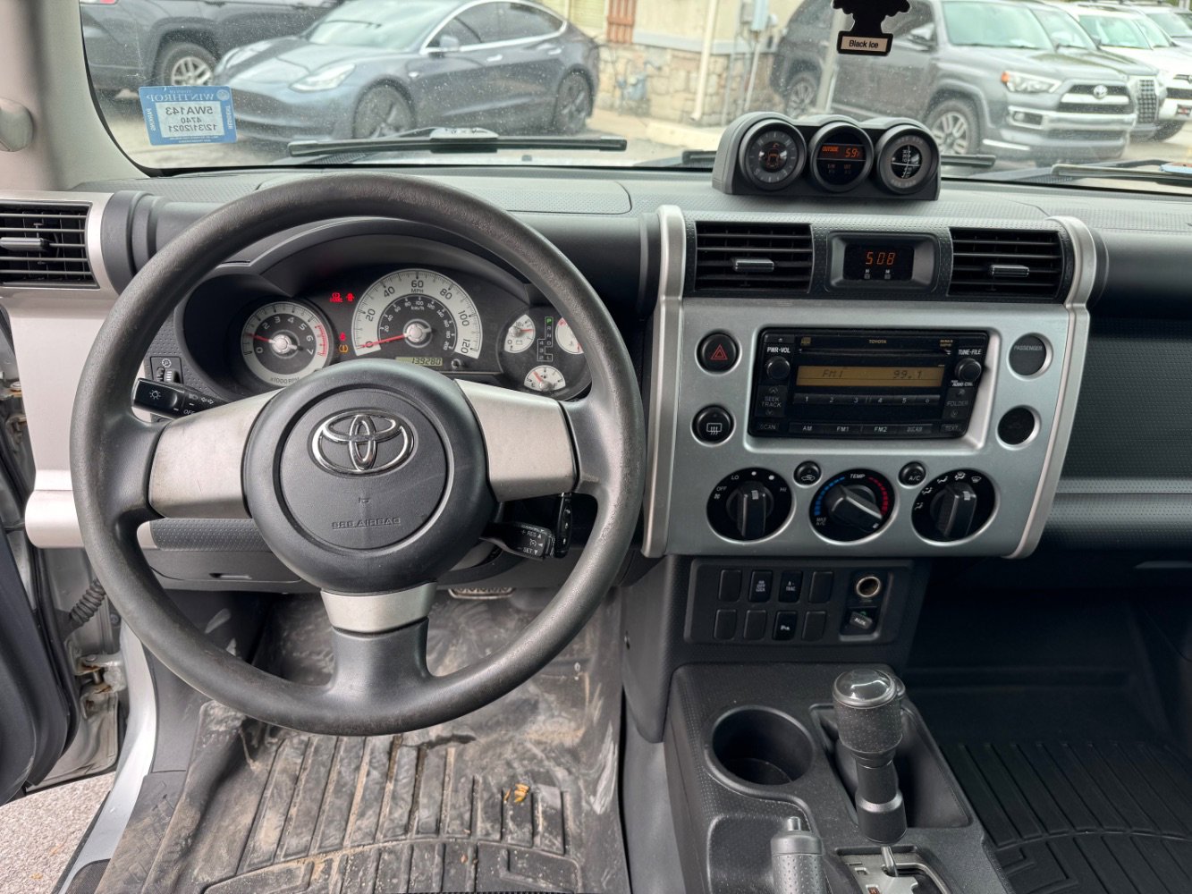 Used 2008 Toyota FJ Cruiser 4WD image 11