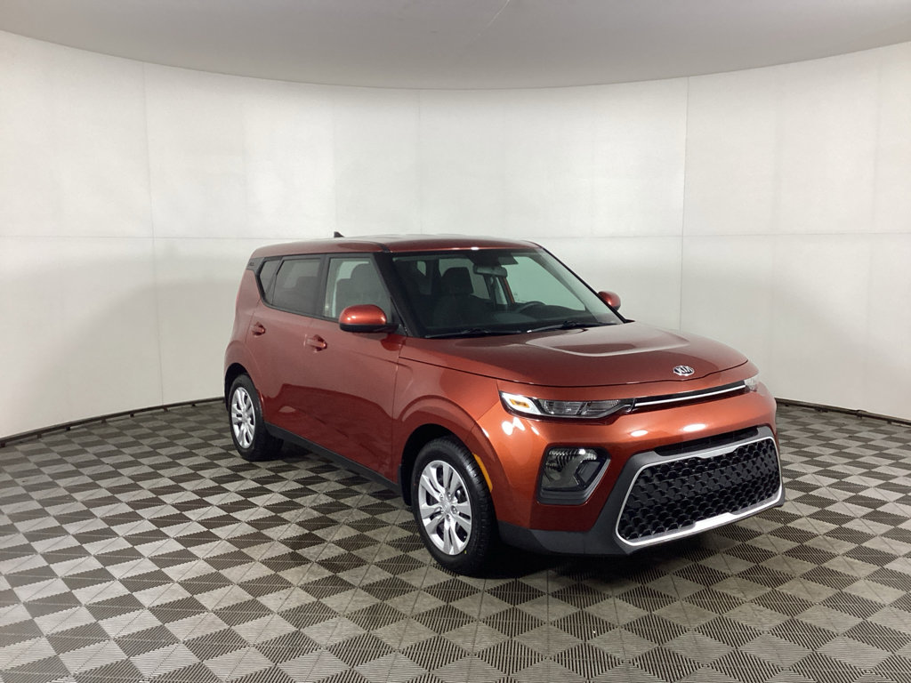 Used 2021 Kia Soul LX image 1