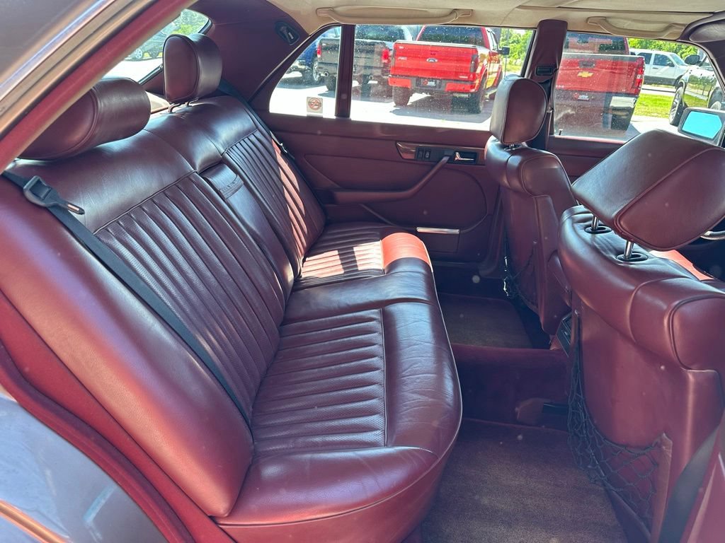 Used 1987 Mercedes-Benz 420 SEL image 22