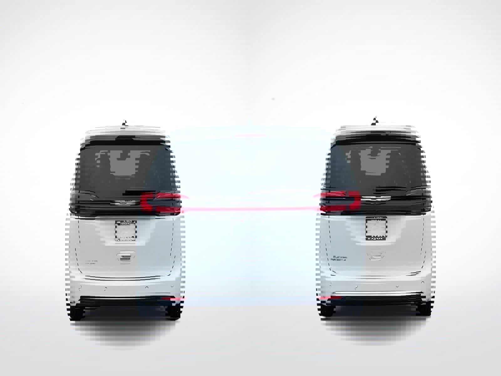 Used 2023 Chrysler Pacifica Touring-L image 7