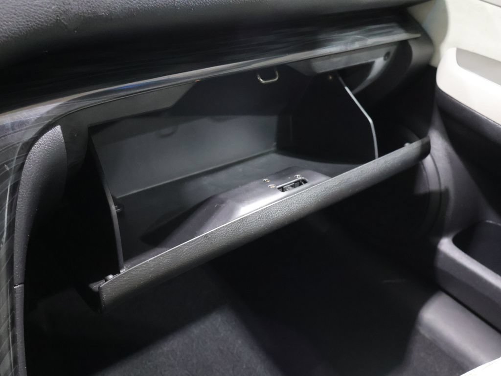 Used 2010 MAZDA MAZDA6 i Touring FWD image 29