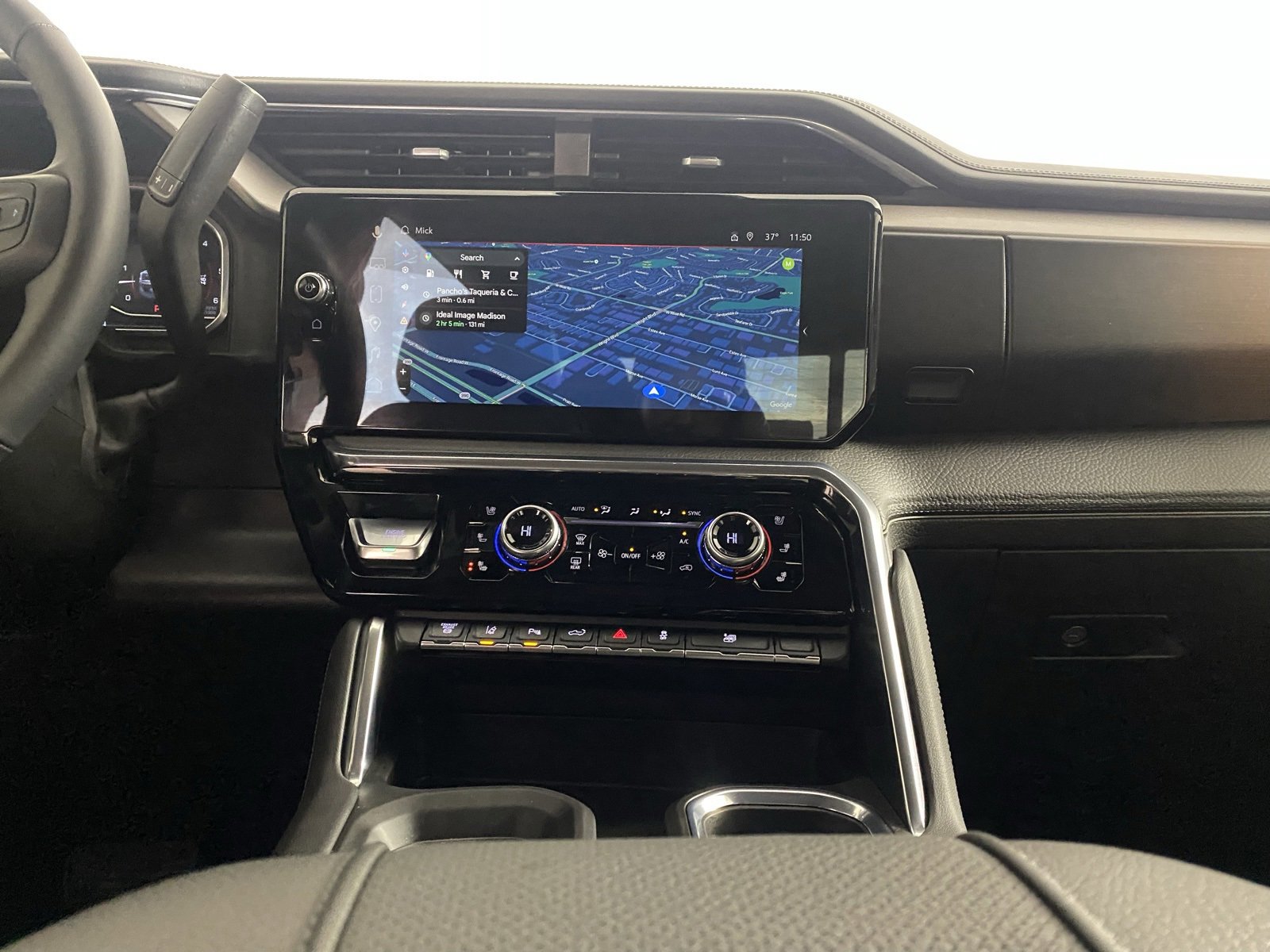 Used 2025 GMC Sierra 3500 Denali w/ Denali Reserve Package image 11