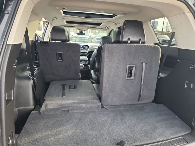 Used 2022 GMC Acadia Denali w/ Black Diamond Edition FWD image 25